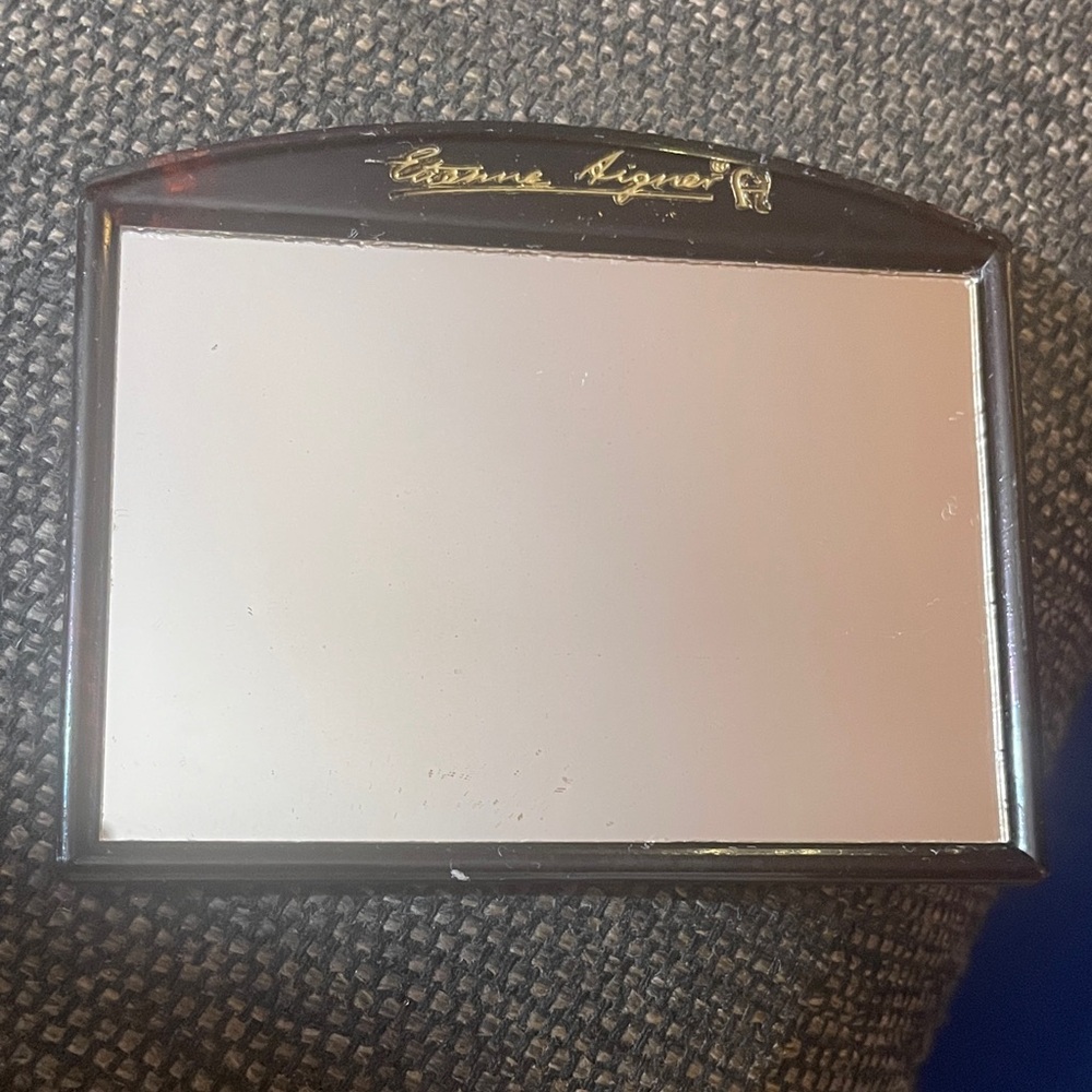 ❤️5 for $15. Vintage Etienne Aigner Black and Gold Compact Mirror